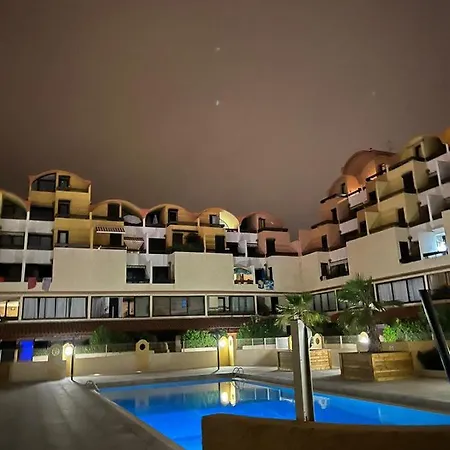 Escale A Au Coeur De La Marina 그륏상